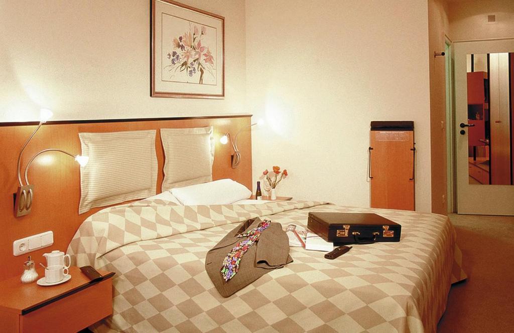 Hotel Am Rathaus Augsburg Zewnętrze zdjęcie