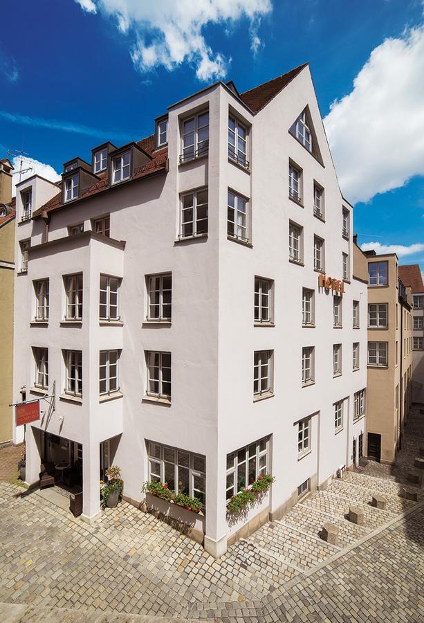 Hotel Am Rathaus Augsburg Zewnętrze zdjęcie