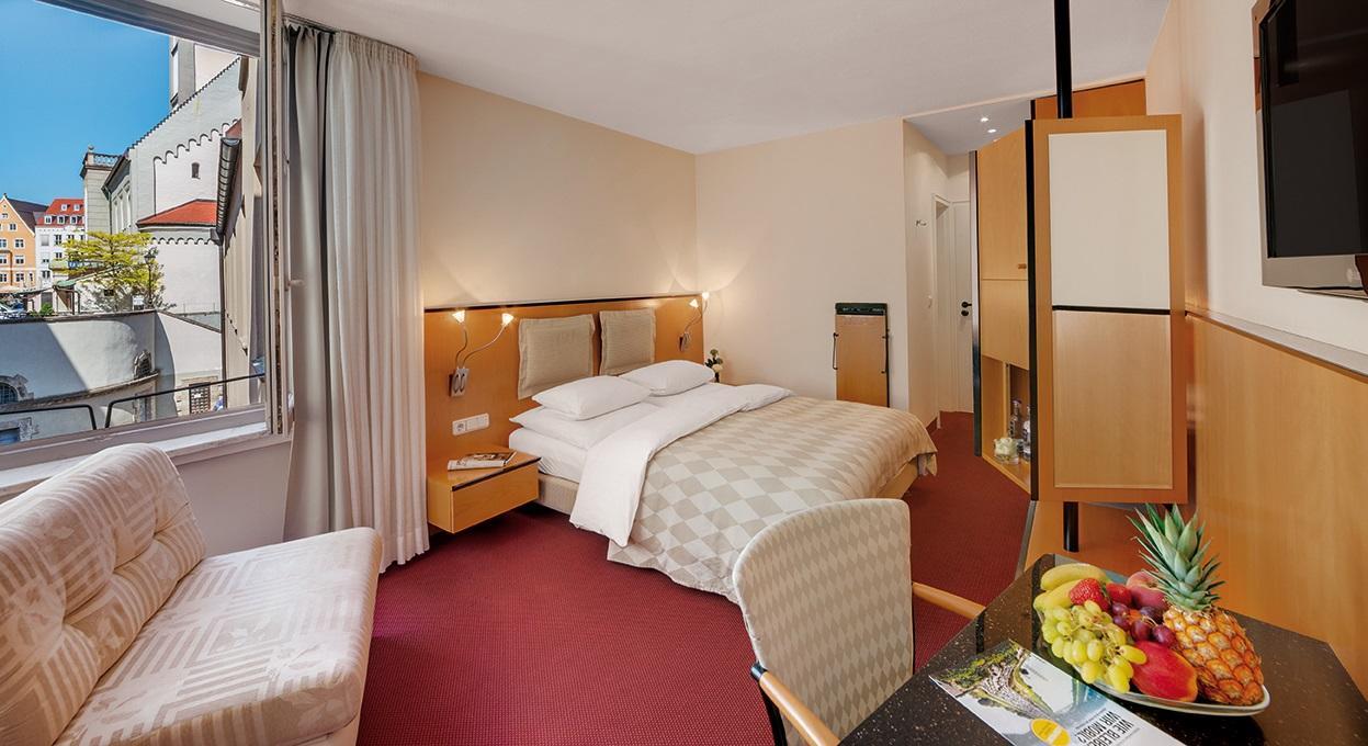 Hotel Am Rathaus Augsburg Zewnętrze zdjęcie